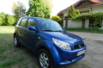 AUTOMAT 4x4 bez rdzy! Śliczna Toyota