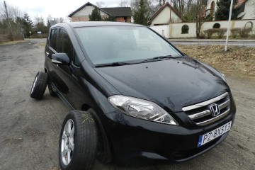 benzyna 1,8 BEZ RDZY Serwis Pewny przebieg 6osób